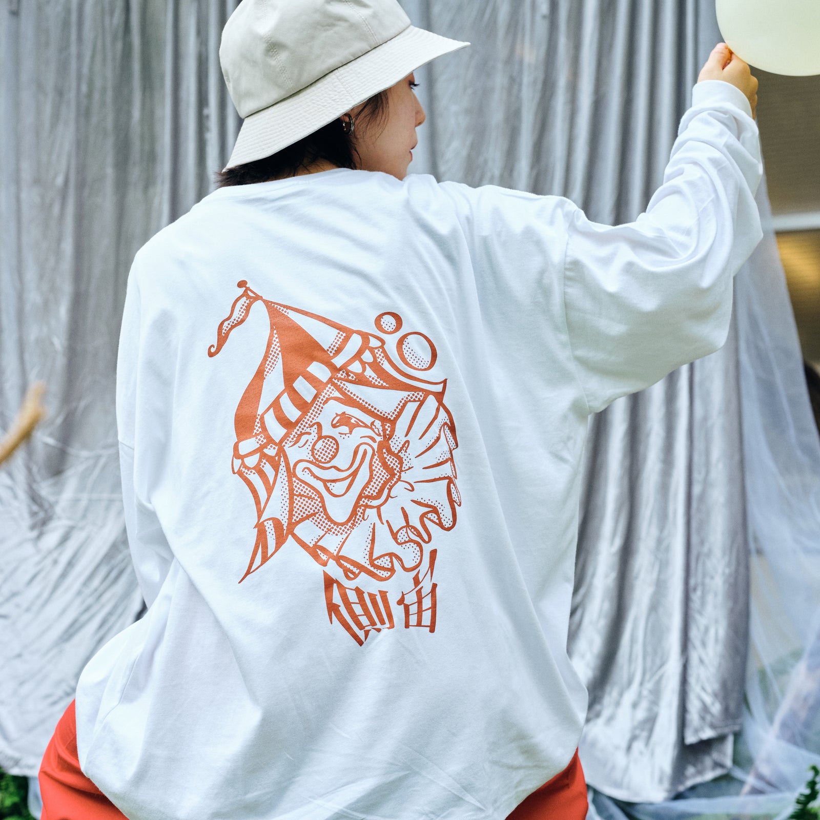 サーカス丸ごとピエロ ビッグロンT White【申込期間：7月17日23時59分