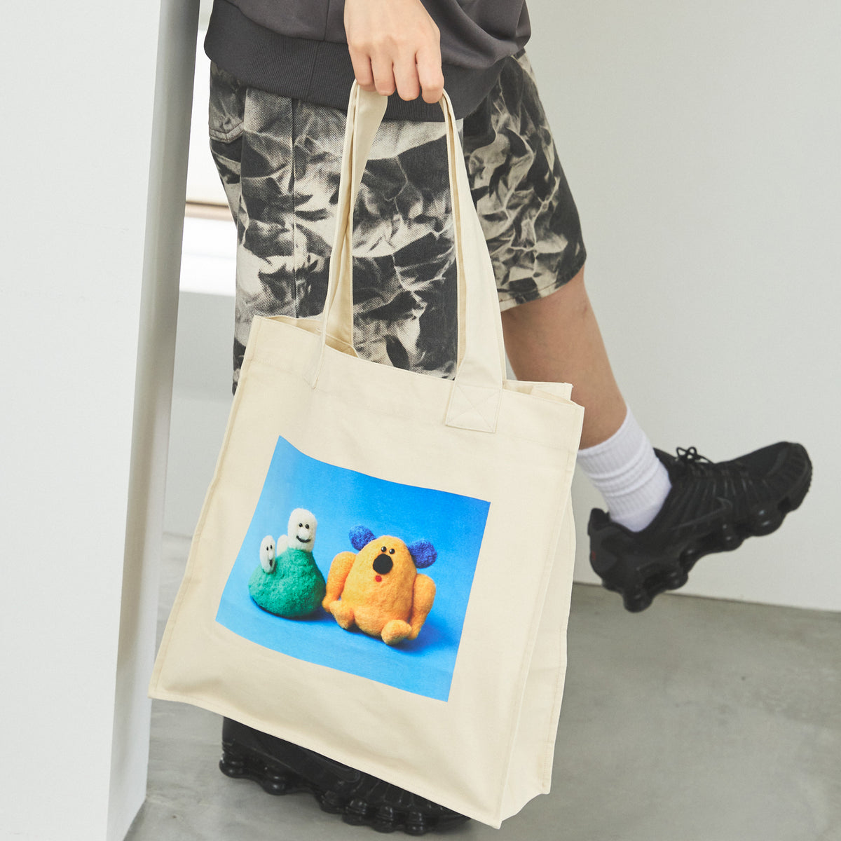 LANY 公式グッズ　トートバッグ totes - LANY