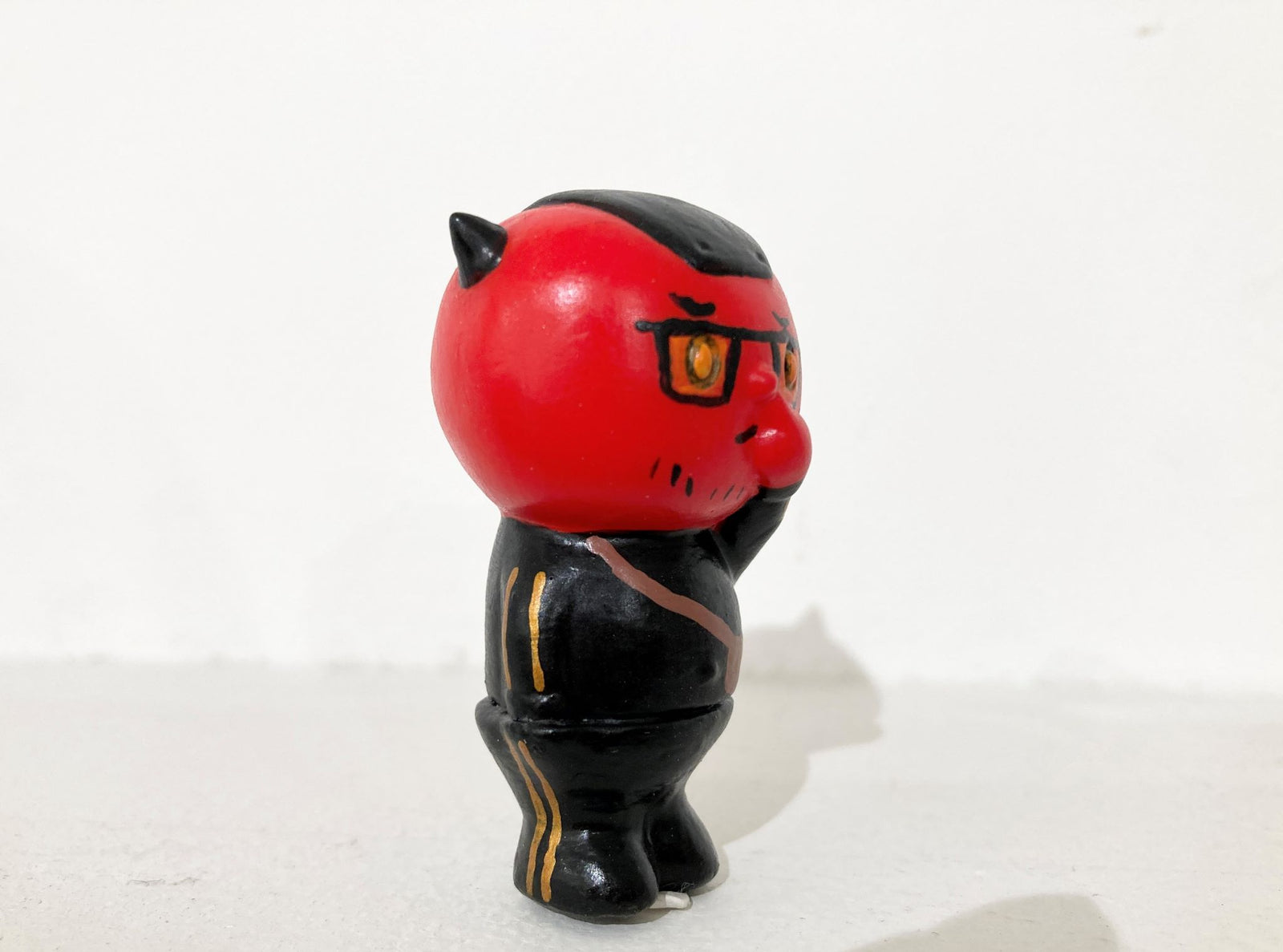 ツユモト・エンターテイメント『ハンター忍者 赤亀』 ソフビ インディーズ 亀の忍者 赤亀 | MARMIT