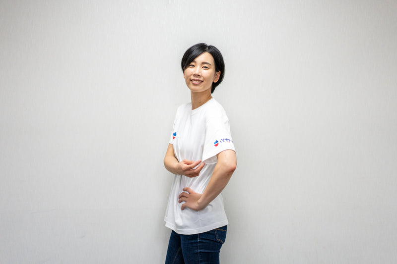 【さとゆりーずJAPAN】Tシャツ　白【FC先行販売期間：9月30日23時59分まで】(FC)